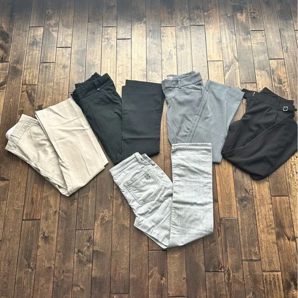 🌟SOLD🌟Bundle of 5 Women's Pants Collection - Picture 1 of 16